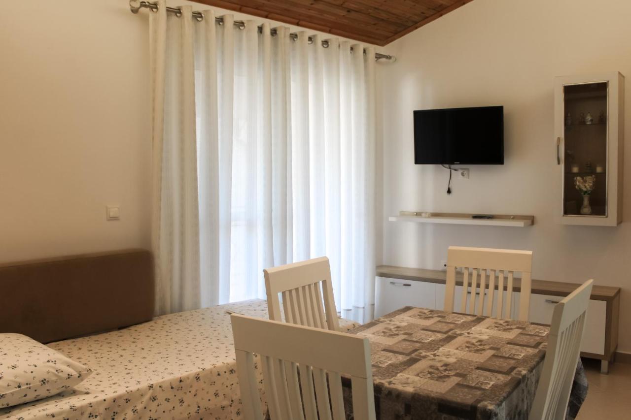 Villa 29 Sarandë Exteriör bild